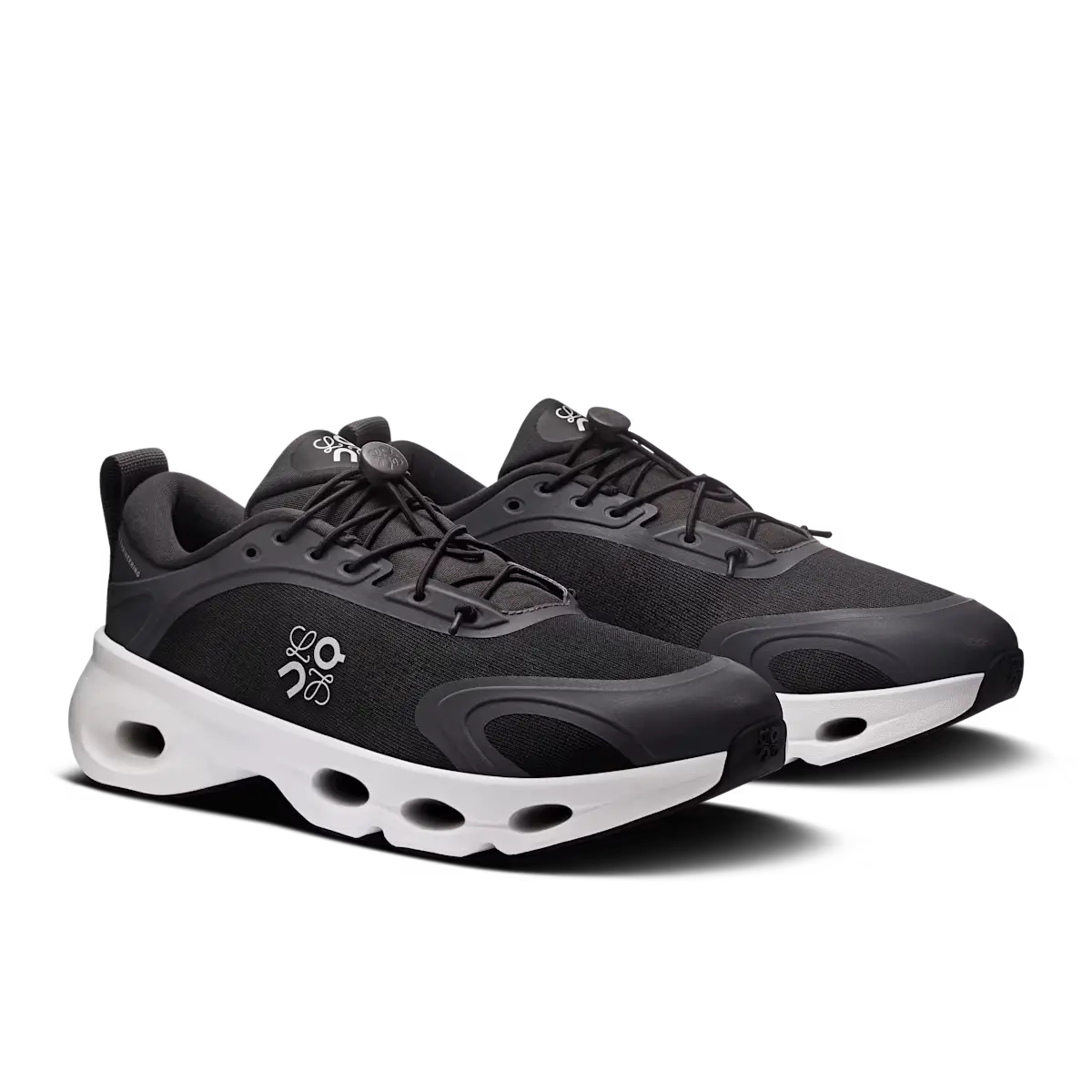 Cloudsolo Loewe — Black White