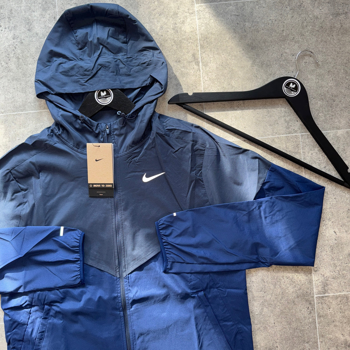 Nike UV Windbreaker - Obsidian